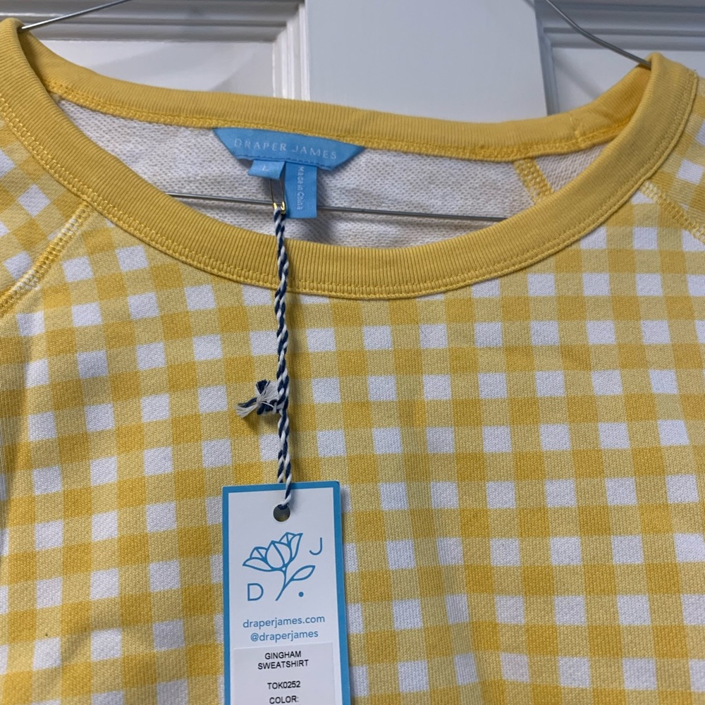 Draper James yellow Gingham sweatshirt sz L NWT